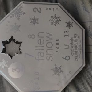 12 piece scented bath bomb set